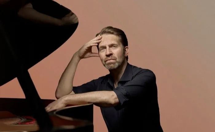 Production art for Leif Ove Andsnes, piano
