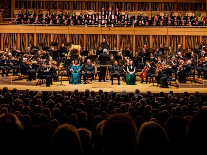 Production art for Vista Philharmonic Orchestra – Gustav's Best