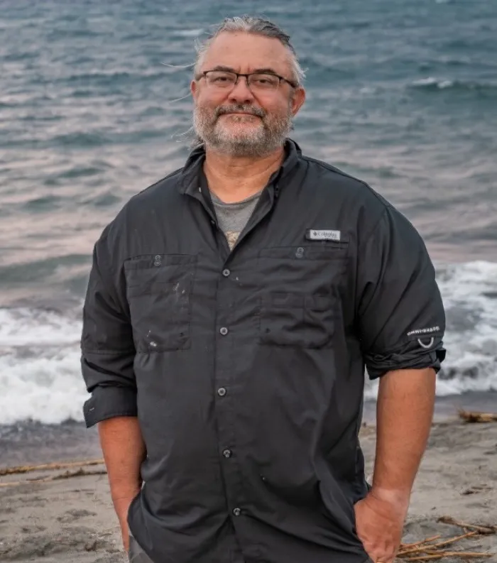 Production art for Calvin Mires: Beyond Shipwrecks (Stonehill Scholar Series)
