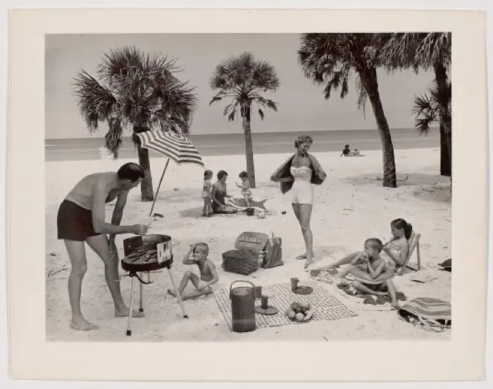 Production art for Gallery Talk: The Gelatin Silver Print